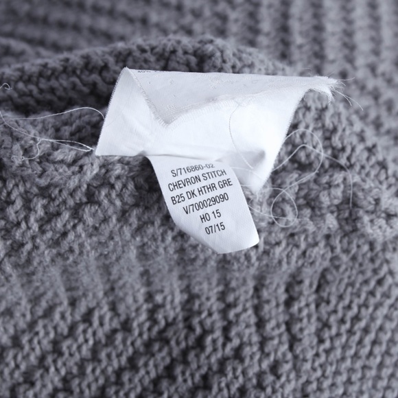 OLD NAVY Heathered Gray Chevron Stitch Sweater Long Sleeve Crew Neck Womens XL - Picture 5 of 5